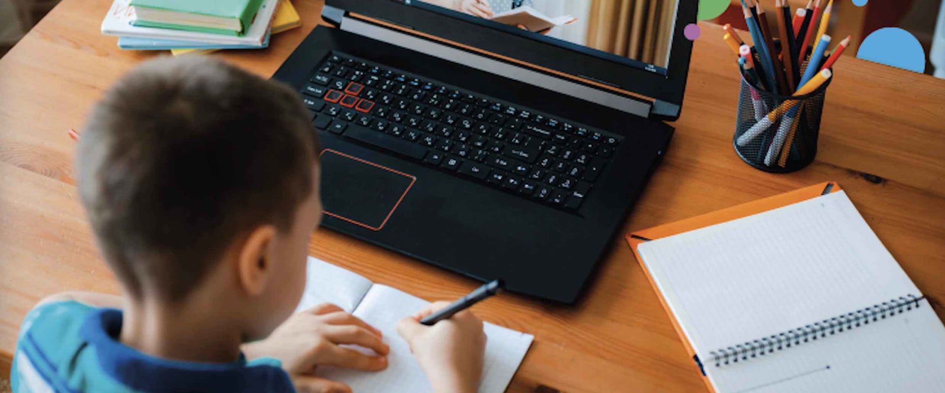 How Virtual Whiteboards and Video Conferencing are Revolutionizing Math Tutoring in the UK